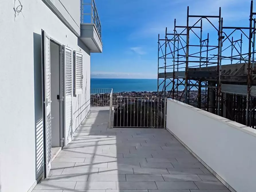 Immagine 28 di Villetta a schiera in vendita  in Via Vascello a Tortoreto