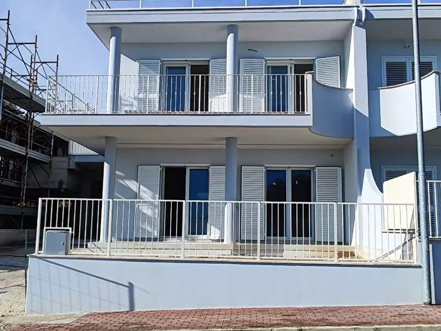 Immagine 7 di Villetta a schiera in vendita  in Via Vascello a Tortoreto