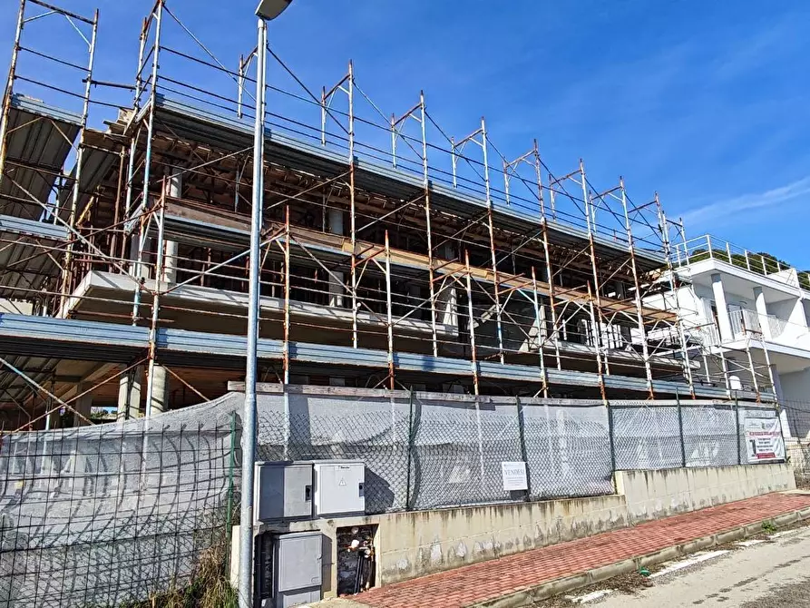 Immagine 7 di Villetta a schiera in vendita  in via vascello a Tortoreto