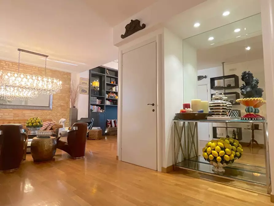 Immagine 37 di Appartamento in vendita  in Via XX Settembre 71 a San Benedetto Del Tronto