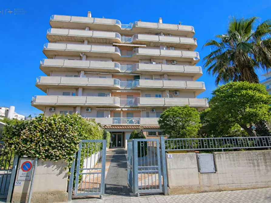 Immagine 2 di Appartamento in vendita  in Via Cherubini 12 a San Benedetto Del Tronto