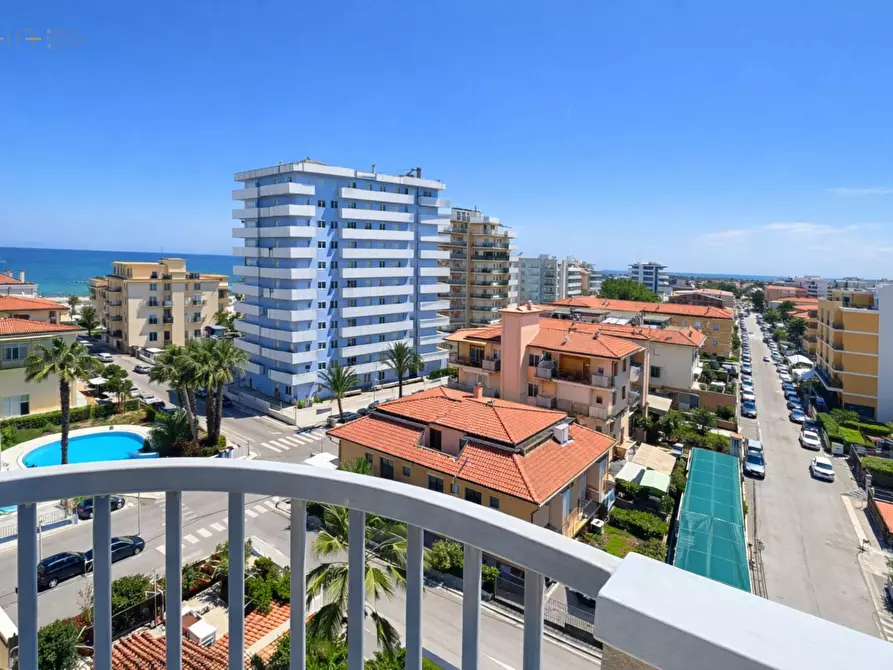 Immagine 9 di Appartamento in vendita  in Via Cherubini 12 a San Benedetto Del Tronto