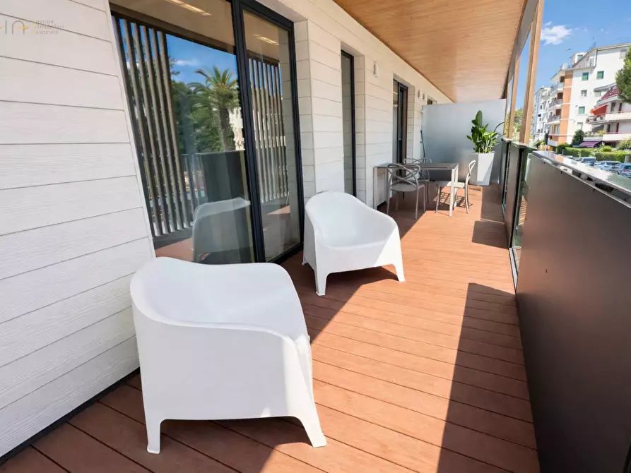 Immagine 11 di Appartamento in vendita  in Via E. Duse 15 a San Benedetto Del Tronto