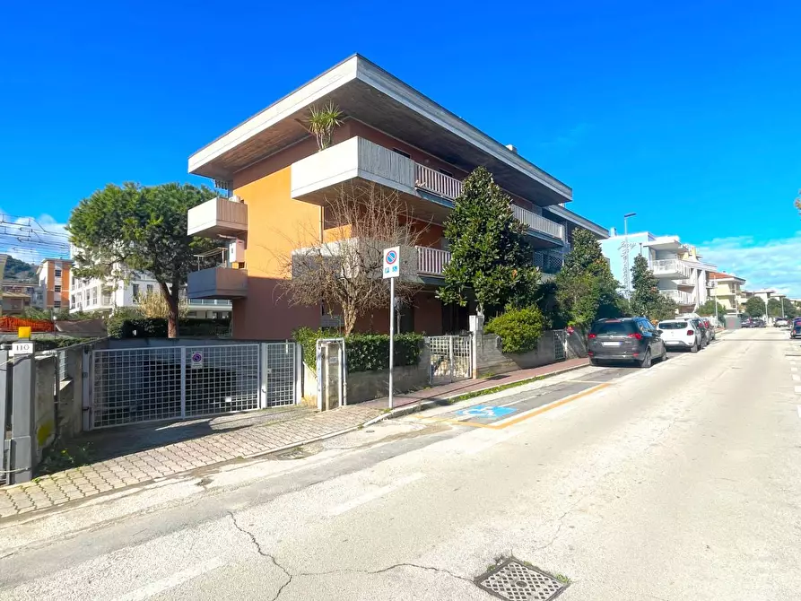 Immagine 2 di Appartamento in vendita  in Via Ponza 106 a Grottammare