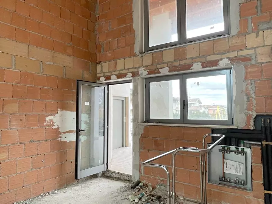 Immagine 8 di Ufficio in vendita  in Contrada San Giovanni snc a Ancarano