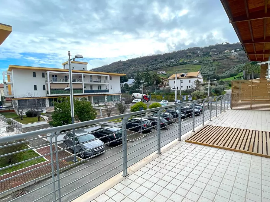 Immagine 13 di Ufficio in vendita  in Contrada San Giovanni snc a Ancarano