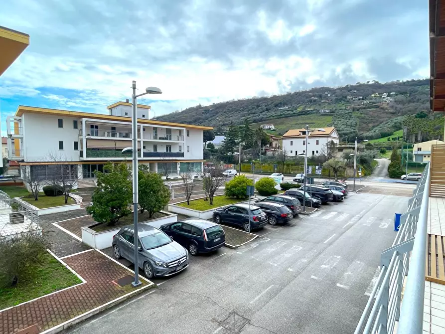 Immagine 14 di Ufficio in vendita  in Contrada San Giovanni snc a Ancarano