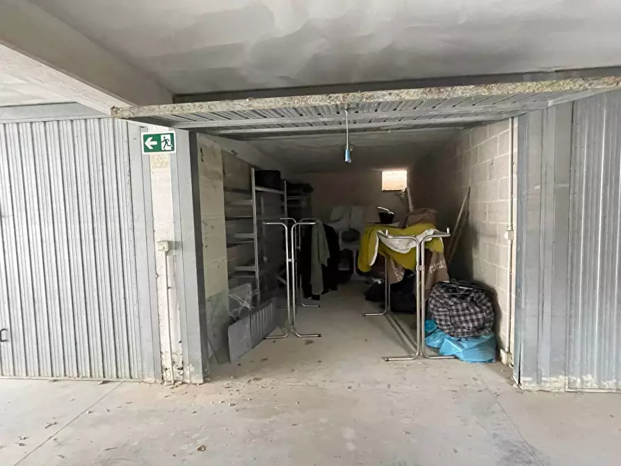 Immagine 20 di Ufficio in vendita  in Contrada San Giovanni snc a Ancarano