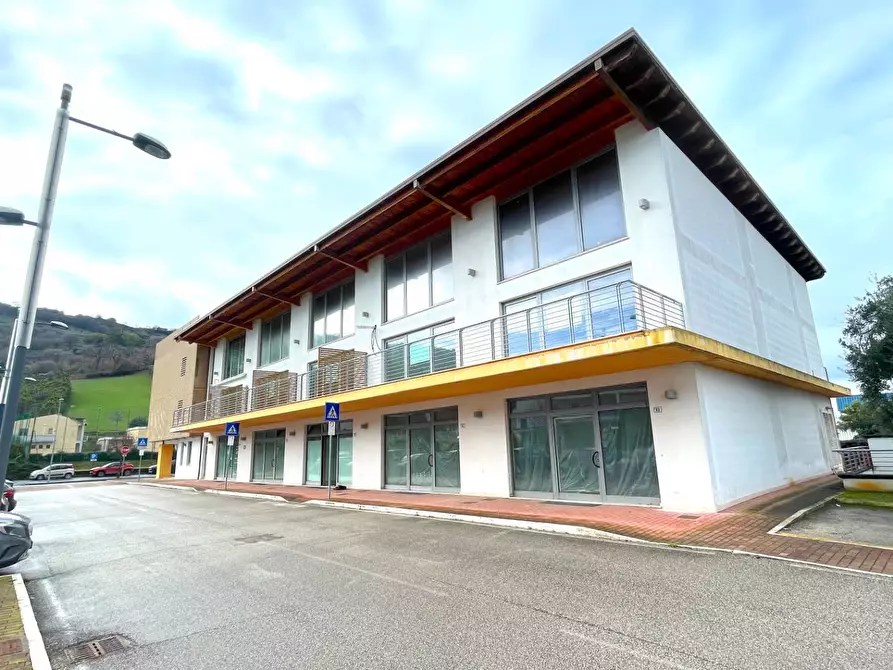 Immagine 2 di Ufficio in vendita  in Contrada San Giovanni snc a Ancarano