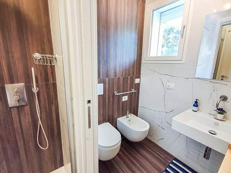 Immagine 17 di Appartamento in vendita  in Corso Mazzini 193 a San Benedetto Del Tronto