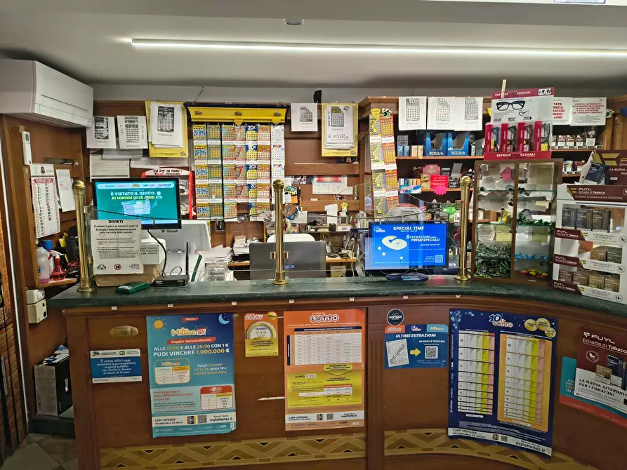 Immagine 3 di Attività commerciale in vendita  in Via del Trivio 103 a Ascoli Piceno