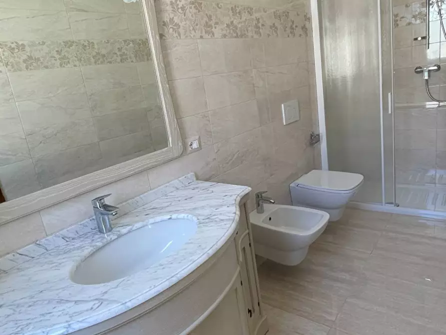 Immagine 32 di Casa indipendente in vendita  in Via San Martino 81 a San Benedetto Del Tronto