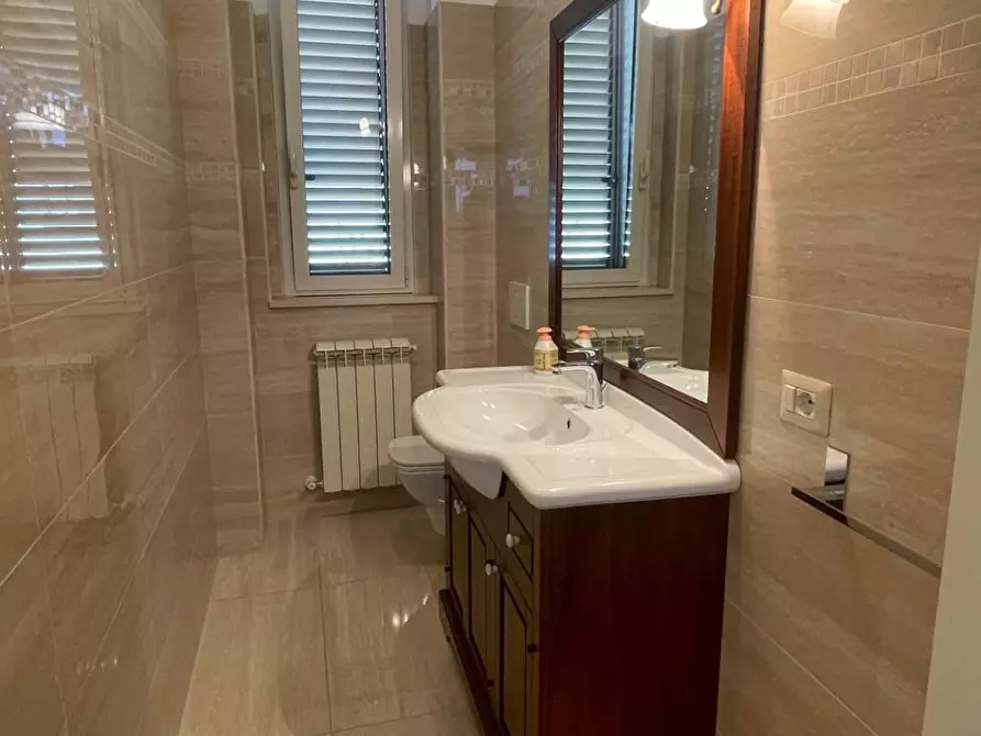 Immagine 23 di Casa indipendente in vendita  in Via San Martino 81 a San Benedetto Del Tronto