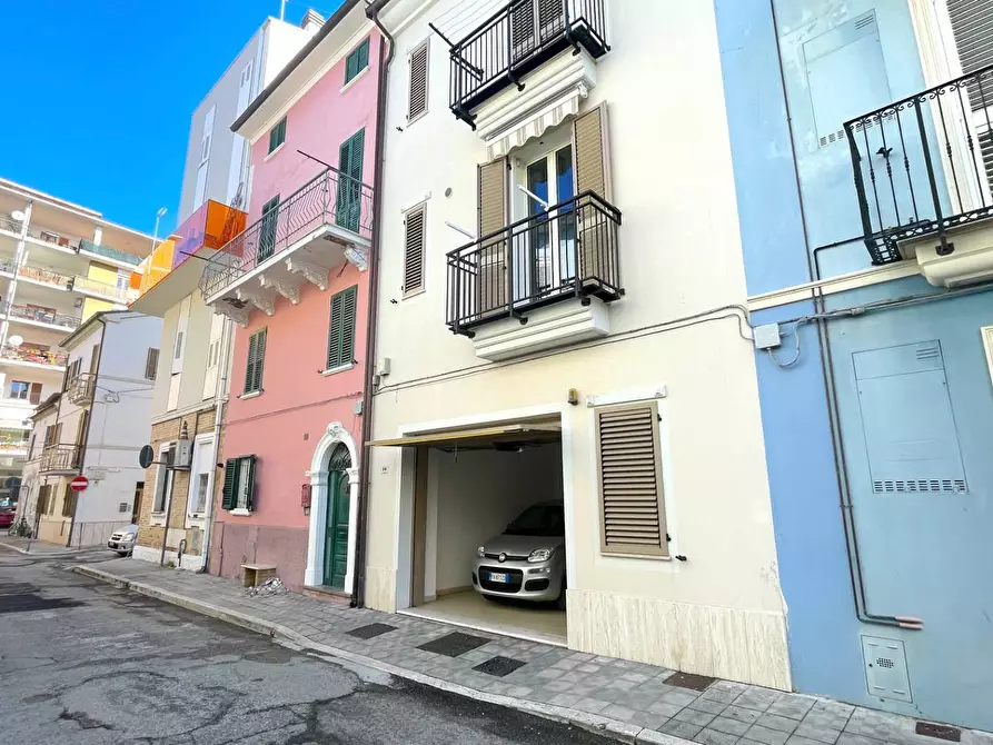 Immagine 3 di Casa indipendente in vendita  in Via San Martino 81 a San Benedetto Del Tronto