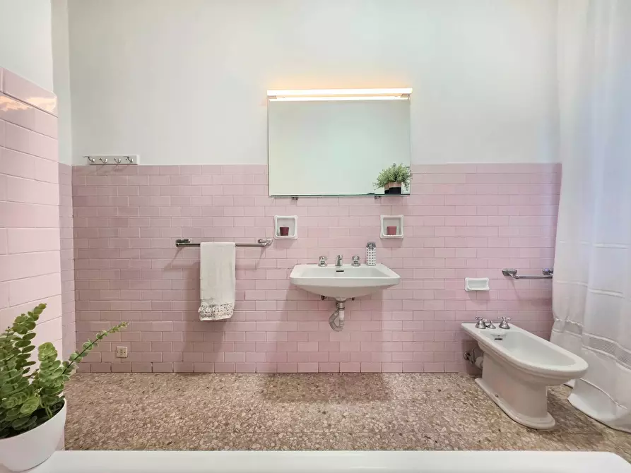 Immagine 27 di Appartamento in vendita  in Via Sabotino 98 a San Benedetto Del Tronto