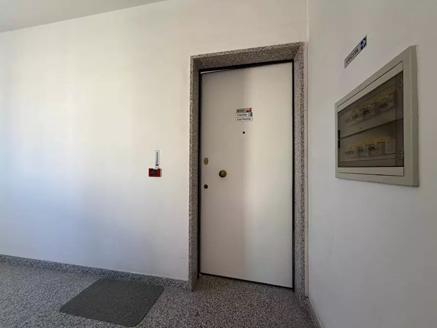 Immagine 20 di Capannone industriale in vendita  in Via Val Tiberina 21 a San Benedetto Del Tronto