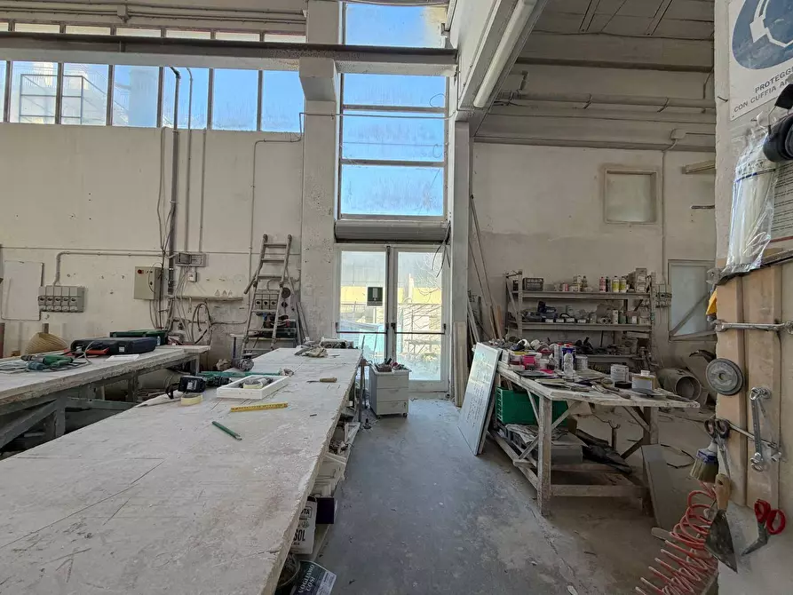 Immagine 37 di Capannone industriale in vendita  in Via Val Tiberina 21 a San Benedetto Del Tronto