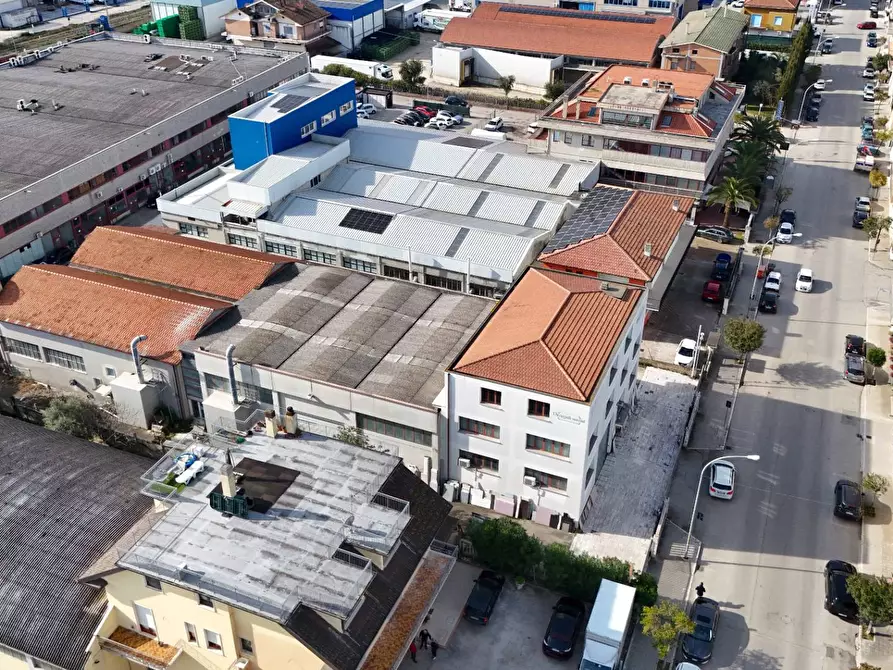 Immagine 41 di Capannone industriale in vendita  in Via Val Tiberina 21 a San Benedetto Del Tronto