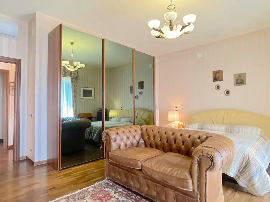 Immagine 45 di Appartamento in vendita  in Via Sicilia 1 a San Benedetto Del Tronto