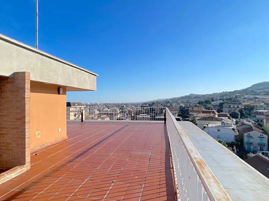 Immagine 61 di Appartamento in vendita  in Via Sicilia 1 a San Benedetto Del Tronto