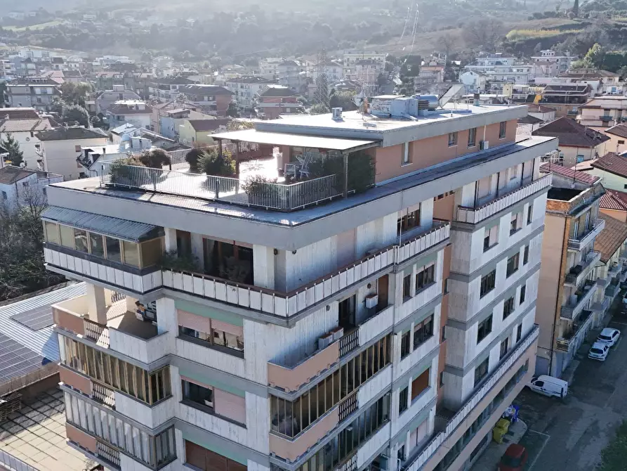 Immagine 73 di Appartamento in vendita  in Via Sicilia 1 a San Benedetto Del Tronto