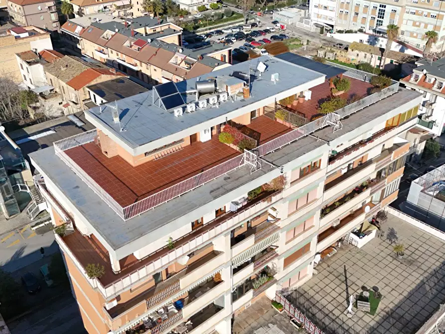 Immagine 80 di Appartamento in vendita  in Via Sicilia 1 a San Benedetto Del Tronto