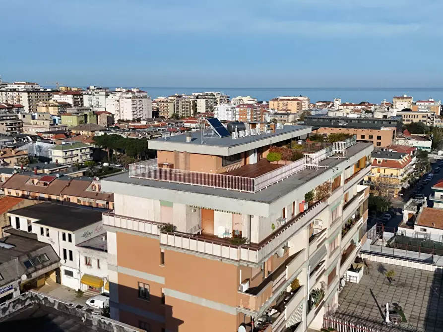 Immagine 95 di Appartamento in vendita  in Via Sicilia 1 a San Benedetto Del Tronto