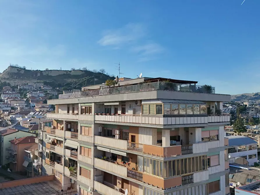 Immagine 100 di Appartamento in vendita  in Via Sicilia 1 a San Benedetto Del Tronto