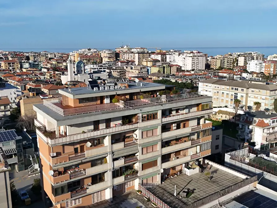 Immagine 104 di Appartamento in vendita  in Via Sicilia 1 a San Benedetto Del Tronto
