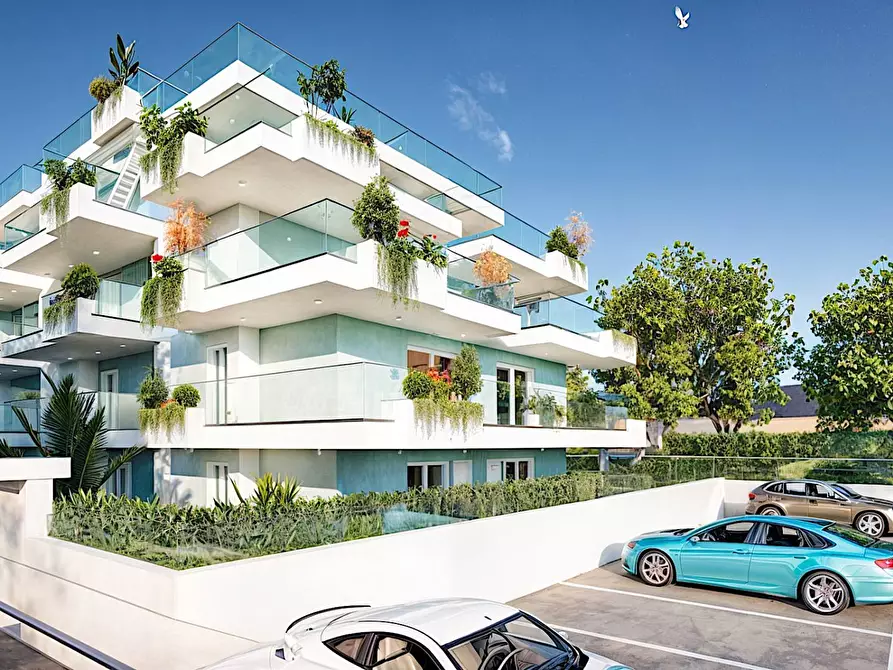 Immagine 5 di Appartamento in vendita  in Lungomare De Gasperi snc a Grottammare