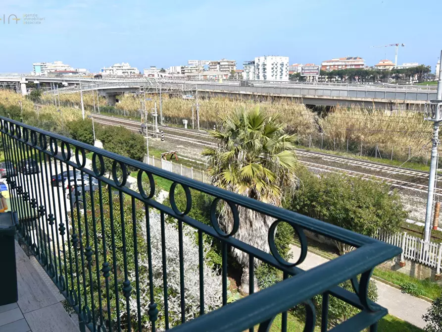 Immagine 18 di Appartamento in vendita  in Via Monteconero snc a San Benedetto Del Tronto