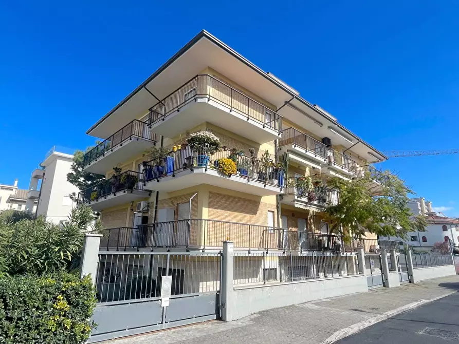 Immagine 35 di Appartamento in vendita  in Via Roberto Peci 12 a San Benedetto Del Tronto