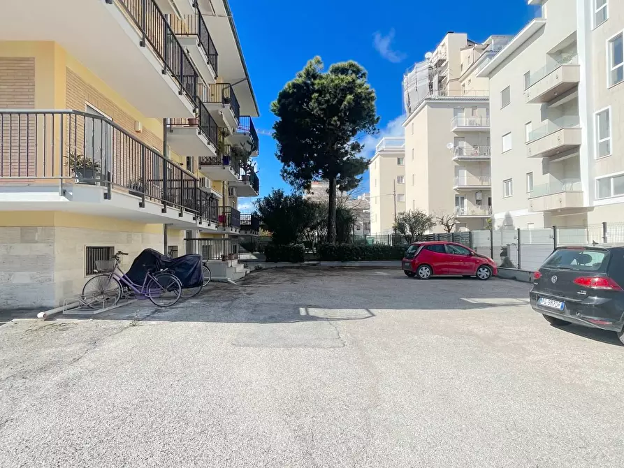 Immagine 11 di Appartamento in vendita  in Via Roberto Peci 12 a San Benedetto Del Tronto