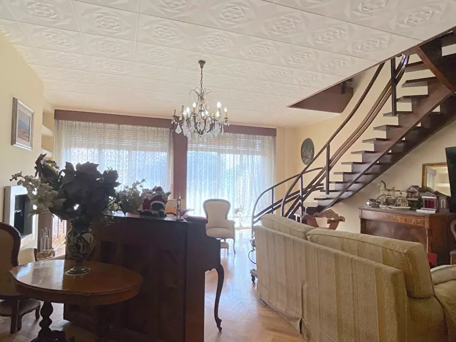 Immagine 7 di Casa indipendente in vendita  in Via Gino Moretti 65 a San Benedetto Del Tronto