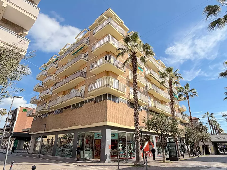 Immagine 1 di Appartamento in vendita  in Via Galileo Galilei 32 a San Benedetto Del Tronto