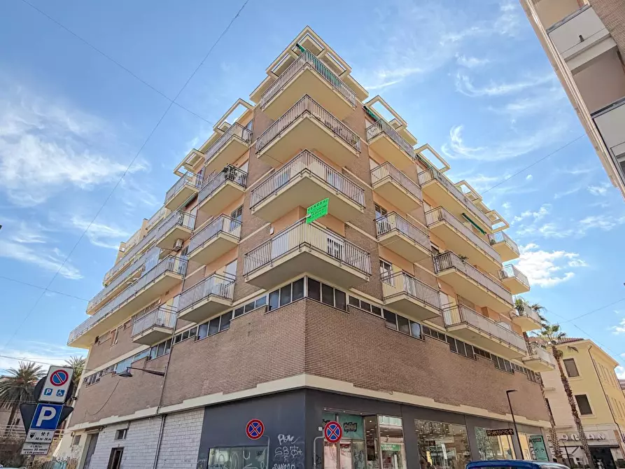Immagine 4 di Appartamento in vendita  in Via Galileo Galilei 32 a San Benedetto Del Tronto