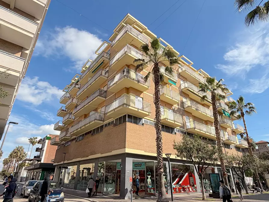 Immagine 29 di Appartamento in vendita  in Via Galileo Galilei 32 a San Benedetto Del Tronto