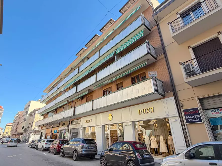 Immagine 2 di Appartamento in vendita  in Vicolo F. Crispi 13 a San Benedetto Del Tronto
