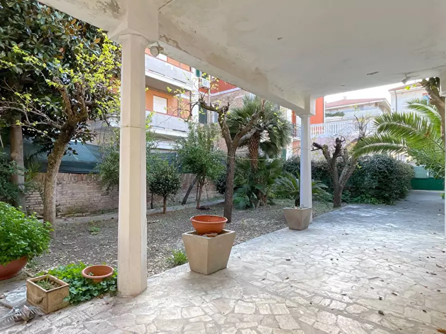 Immagine 22 di Casa indipendente in vendita  in Via Marconi Guglielmo 39 a Grottammare