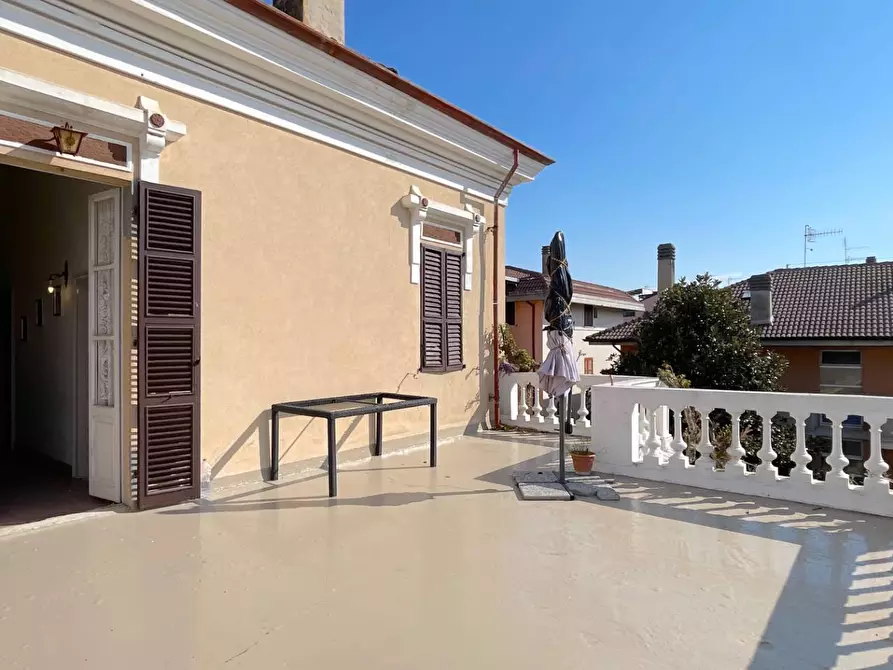 Immagine 32 di Casa indipendente in vendita  in Via Marconi Guglielmo 39 a Grottammare