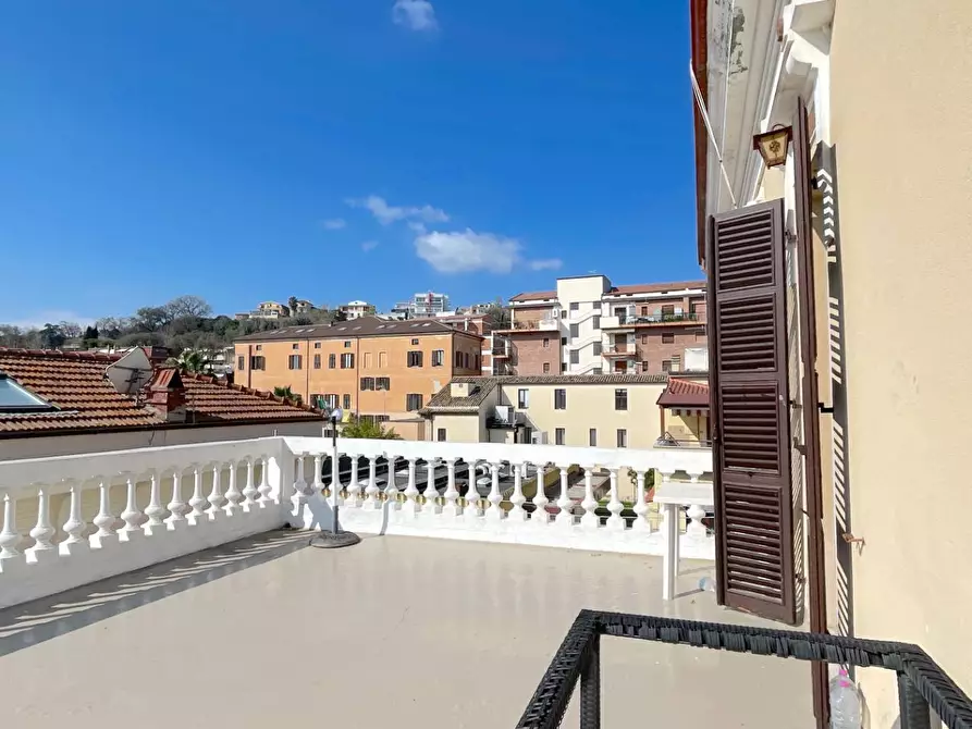 Immagine 41 di Casa indipendente in vendita  in Via Marconi Guglielmo 39 a Grottammare