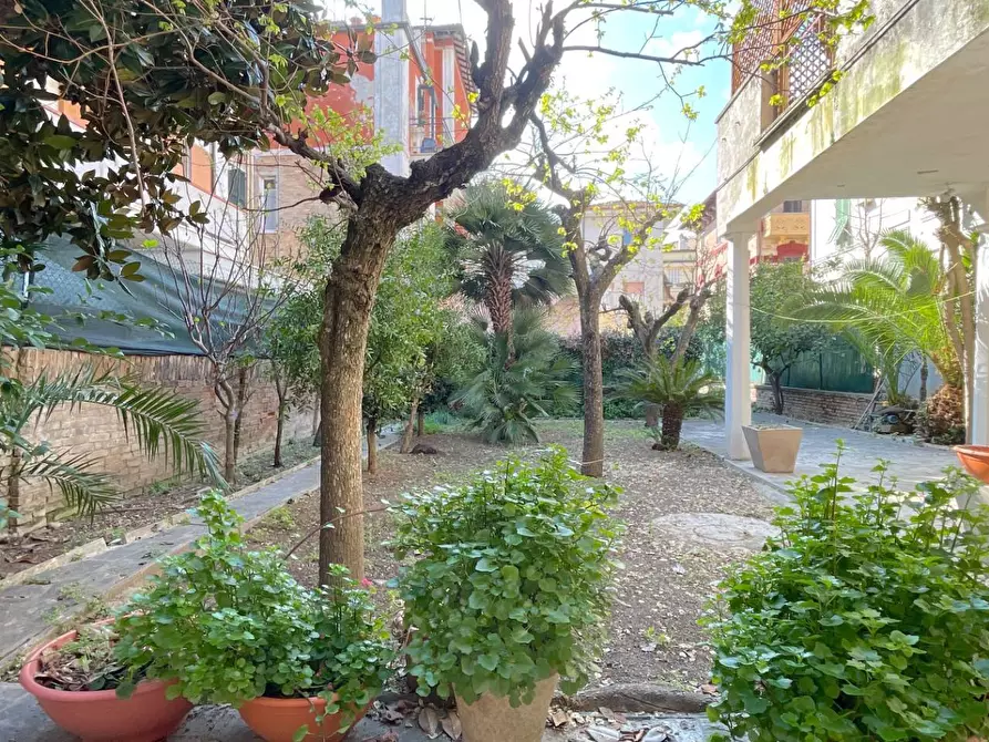 Immagine 47 di Casa indipendente in vendita  in Via Marconi Guglielmo 39 a Grottammare