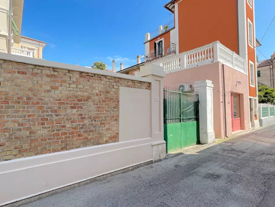 Immagine 21 di Casa indipendente in vendita  in Via Marconi Guglielmo 39 a Grottammare