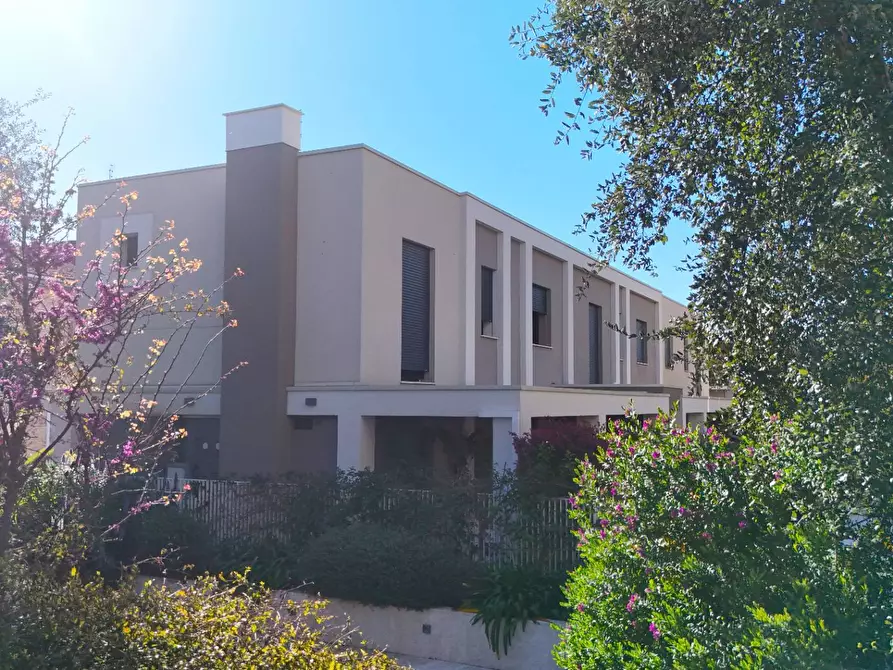 Immagine 50 di Villetta a schiera in vendita  in Via Padre Sigismondo Damiani 4 a San Benedetto Del Tronto