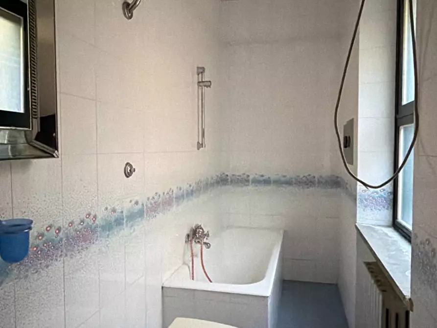 Immagine 40 di Villa in vendita  in Via dei Ligustri 55 a Grottammare