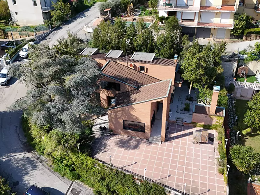 Immagine 48 di Villa in vendita  in Via dei Ligustri 55 a Grottammare