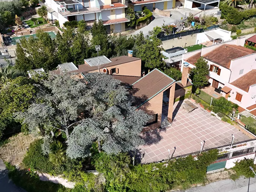 Immagine 51 di Villa in vendita  in Via dei Ligustri 55 a Grottammare