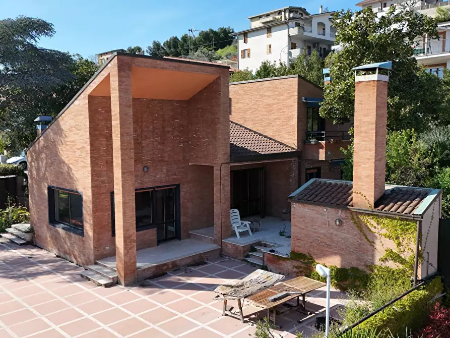 Immagine 35 di Villa in vendita  in Via dei Ligustri 55 a Grottammare