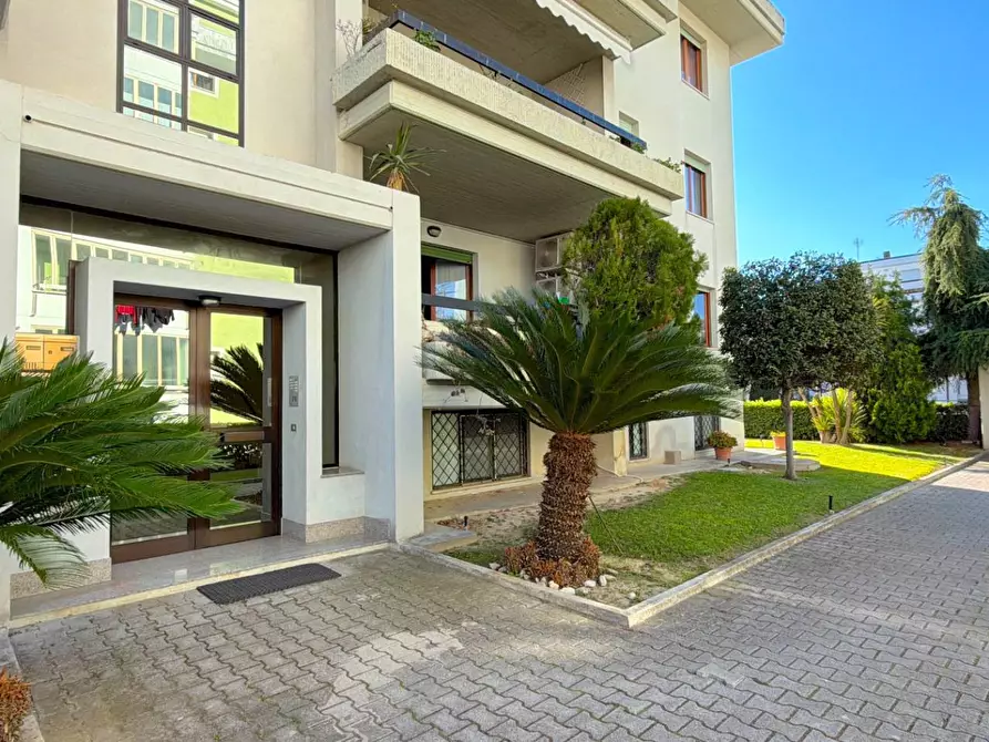 Immagine 30 di Appartamento in vendita  in Via Del Vignola 8 a San Benedetto Del Tronto