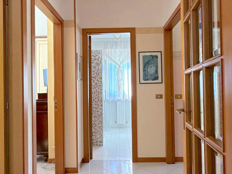Immagine 26 di Appartamento in vendita  in Via Del Vignola 8 a San Benedetto Del Tronto